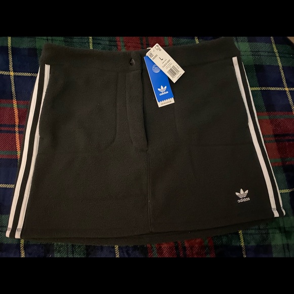 Adidas Originals Fleece mini skirt - Picture 1 of 7